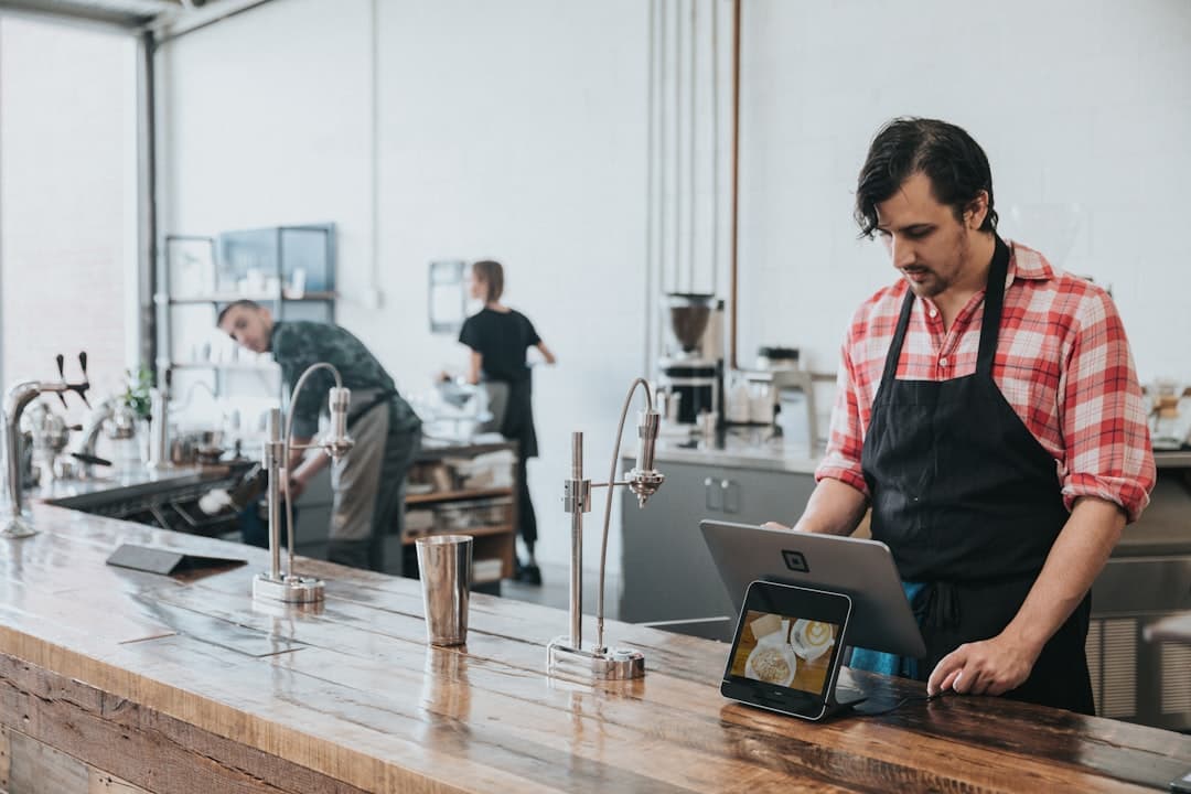 Restaurant manager using a daily reconciliation checklist after service